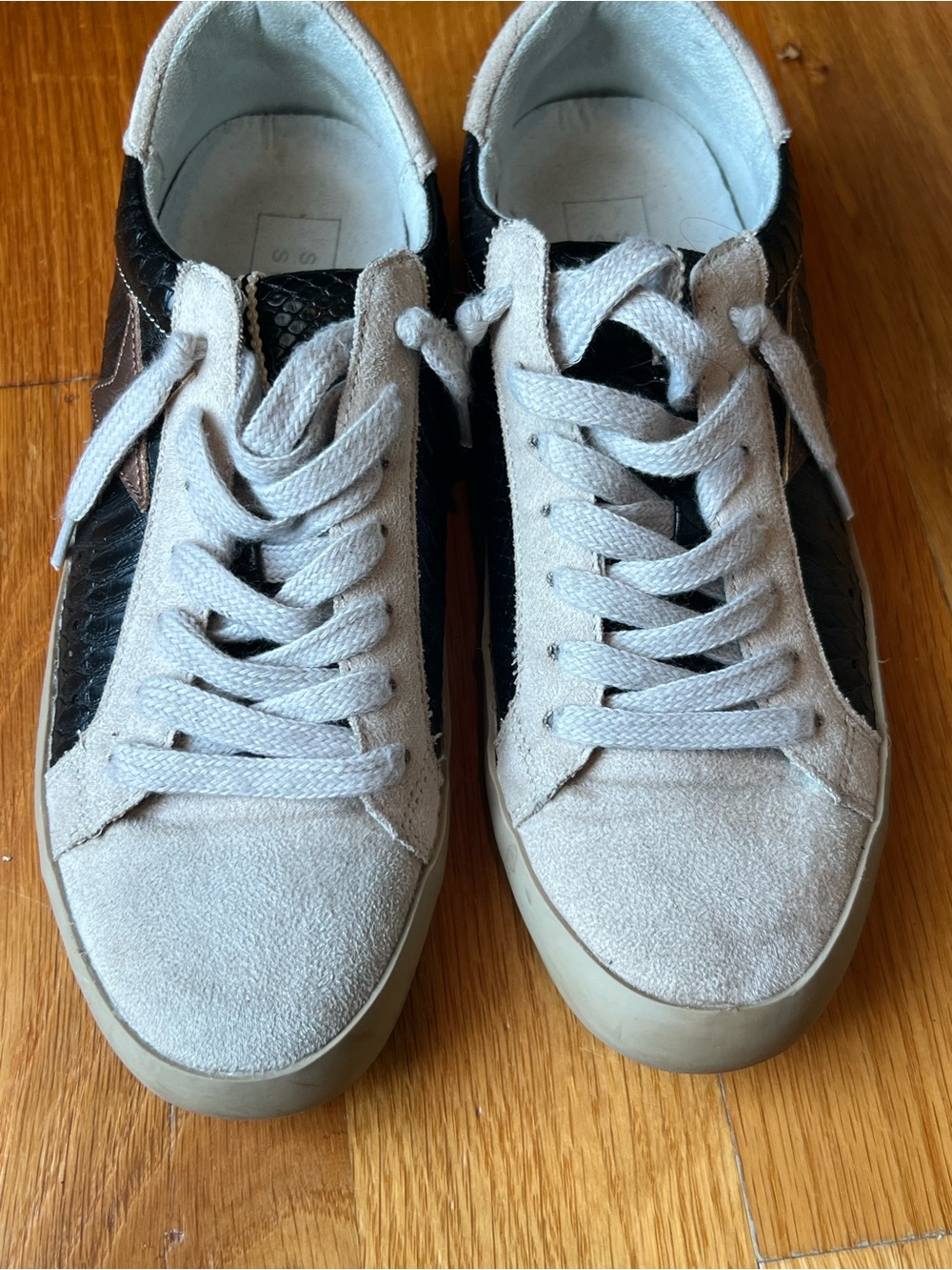 ShuShop Beige, Black & Brown Low-Top Women's Sneakers